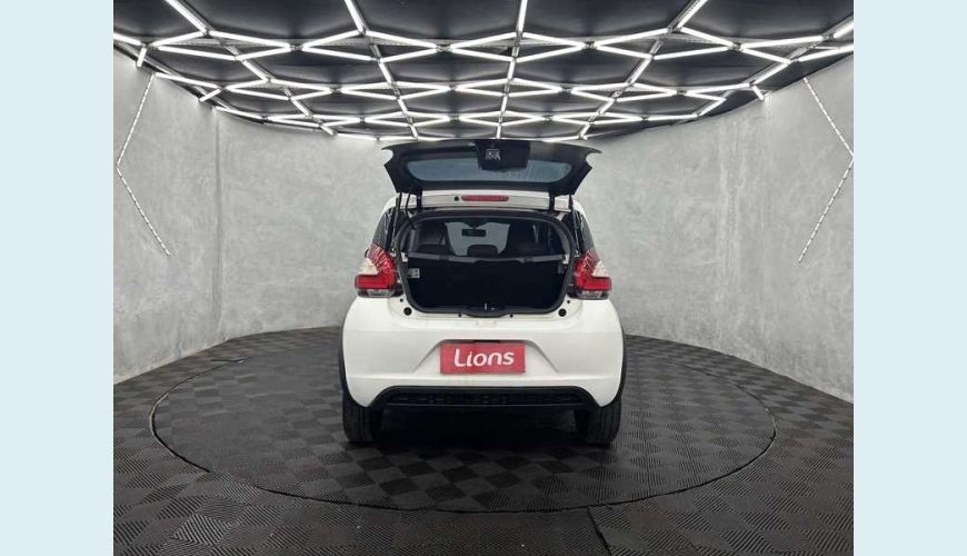 FIAT MOBI LIKE 1.0 (FLEX) - BRANCO - 2022 Foto 4 (Grande)