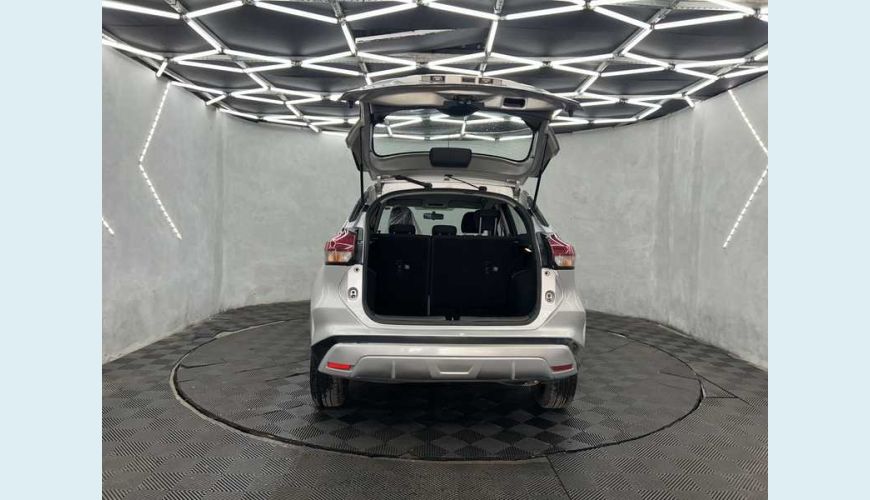 NISSAN KICKS ACTIVE 1.6 (FLEX) - PRATA - 2024 Foto 4 (Grande)