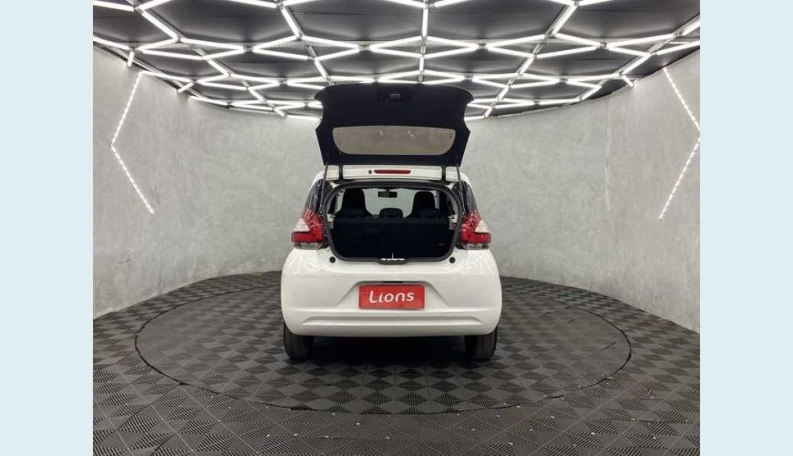 FIAT MOBI EASY 1.0 FLEX - BRANCO - 2021 Foto 4 (Grande)