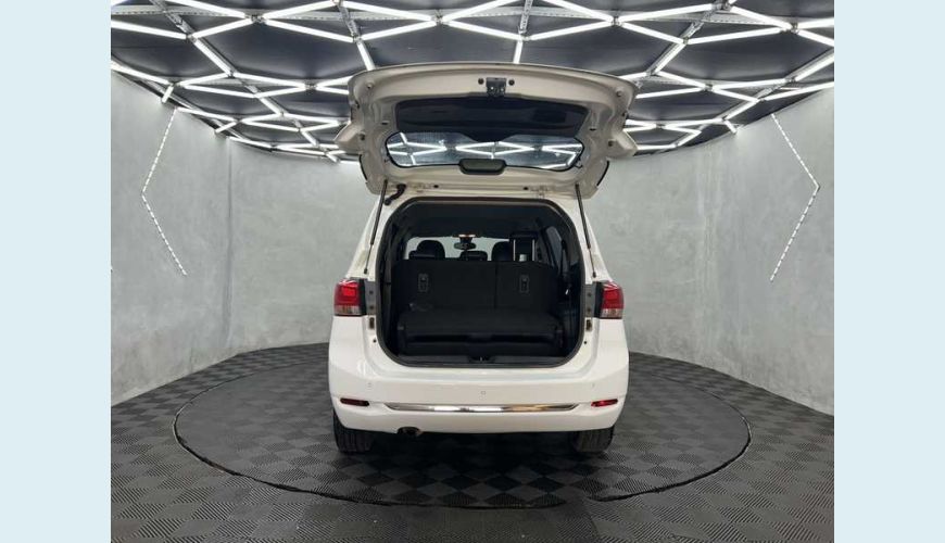 CHEVROLET SPIN PREMIER 1.8 (AUT.) - BRANCO - 2024 Foto 4 (Grande)