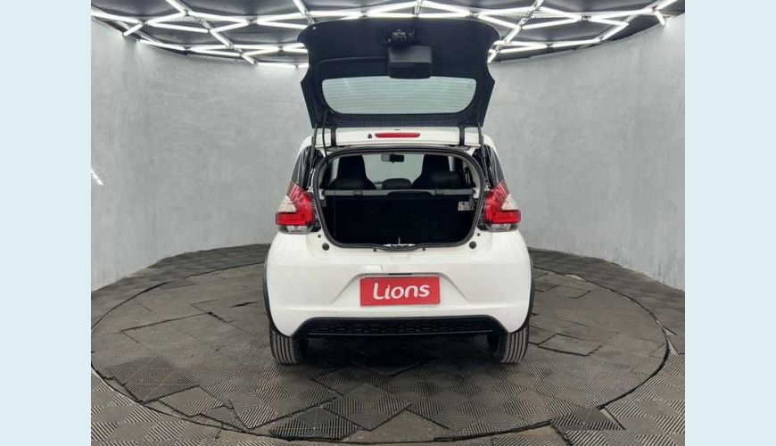 FIAT MOBI LIKE 1.0 FLEX - BRANCO - 2023 Foto 4 (Grande)