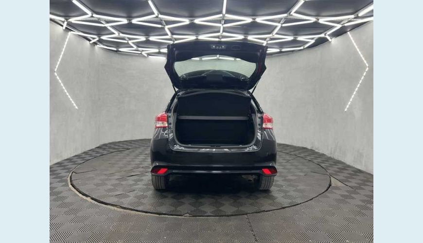 TOYOTA YARIS XL 1.5 FLEX AUT. - PRETO - 2025 Foto 4 (Grande)