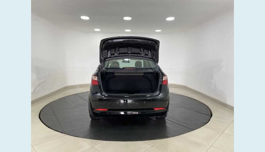 HYUNDAI HB 20S 1.6 COMFORT PLUS FLEX - PRETO - 2015 Foto 4 (Grande)