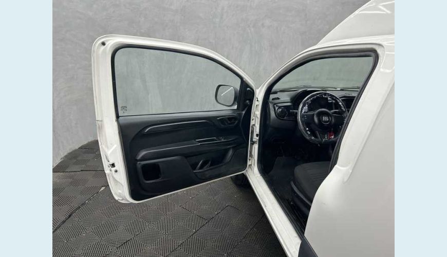 FIAT FIORINO 1.4 ENDURANCE FLEX - BRANCO - 2023 Foto 4 (Grande)