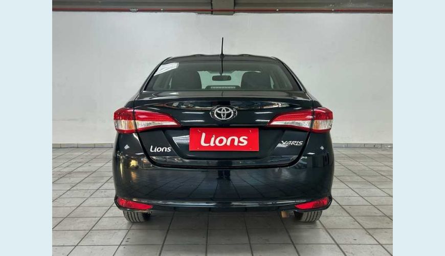 TOYOTA YARIS SEDAN XL 1.5 FLEX AUT. - PRETO - 2025 Foto 4 (Grande)