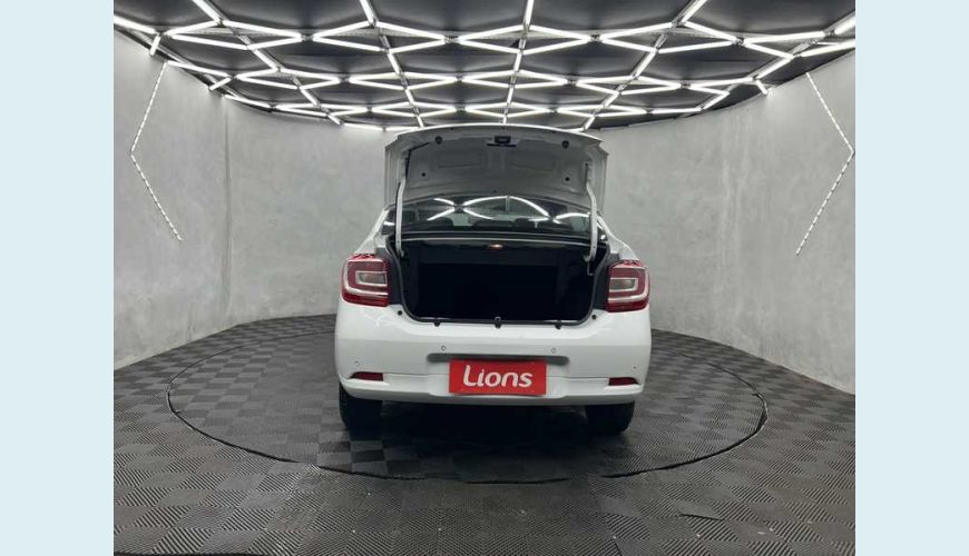 RENAULT LOGAN ZEN 1.0 12V SCE FLEX - BRANCO - 2023 Foto 4 (Grande)
