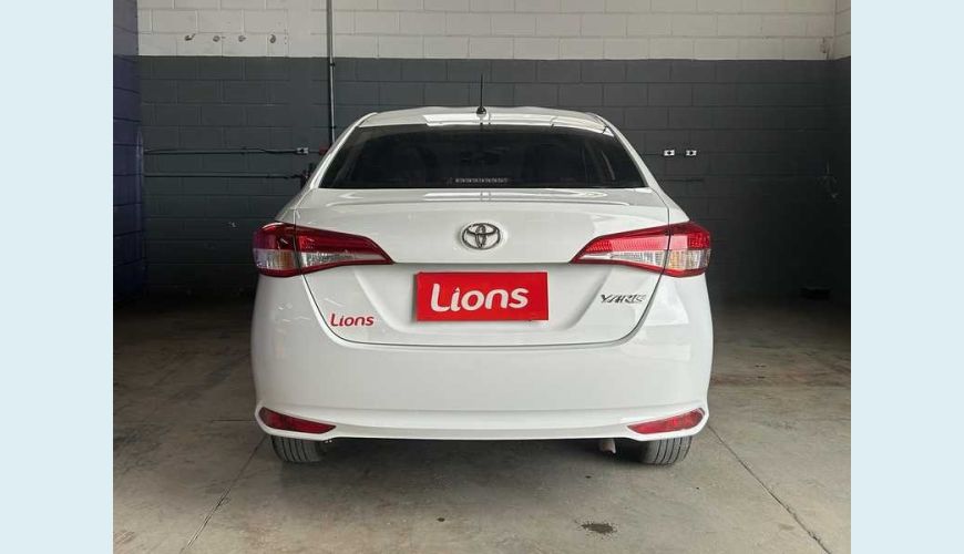 TOYOTA YARIS SEDAN XL 1.5 FLEX 16V 4P AUT. - BRANCO - 2023 Foto 4 (Grande)