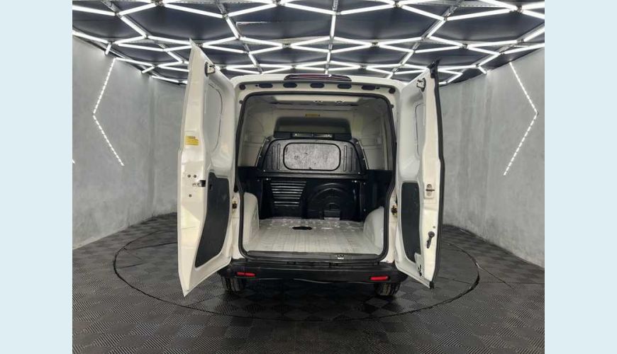 FIAT FIORINO 1.4 ENDURANCE FLEX - BRANCO - 2023 Foto 4 (Grande)