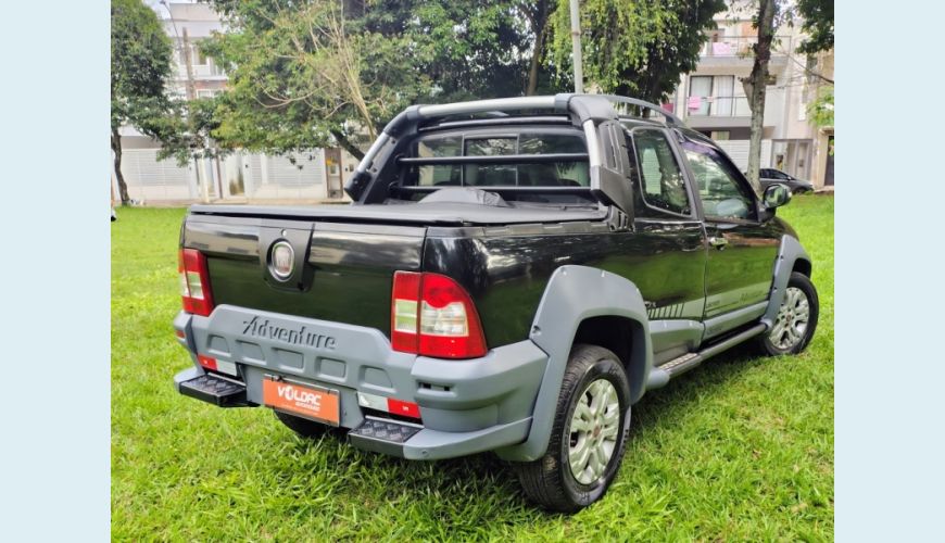 FIAT STRADA - PRETO - 2010 Foto 4 (Grande)