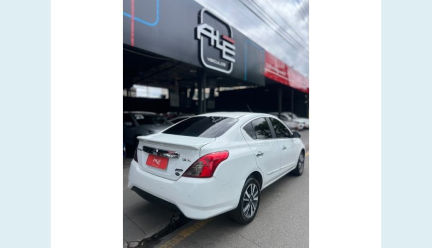 NISSAN VERSA - BRANCO - 2018 Foto 4 (Grande)