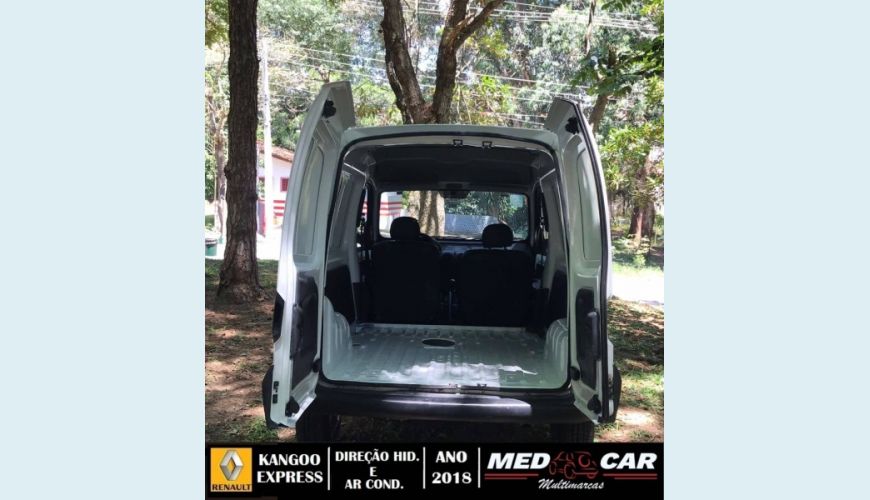 RENAULT KANGOO 1.6 EXPRESS 16V FLEX 3P MANUAL - BRANCO - 2018 Foto 5 (Grande)