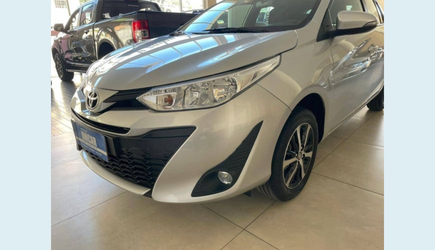 TOYOTA YARIS 1.3 16V FLEX XL LIVE MANUAL - PRATA - 2020 Foto 5 (Grande)