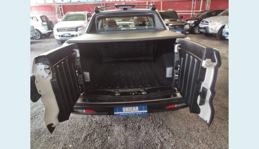 FIAT TORO 2.0 16V TURBO DIESEL FREEDOM 4WD AT9 - BRANCO - 2020 Foto 5 (Grande)