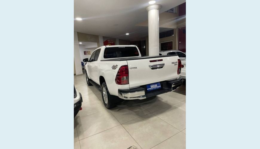 TOYOTA HILUX 2.8 SRV 4X4 CD 16V DIESEL 4P AUT. - BRANCO - 2018 Foto 5 (Grande)