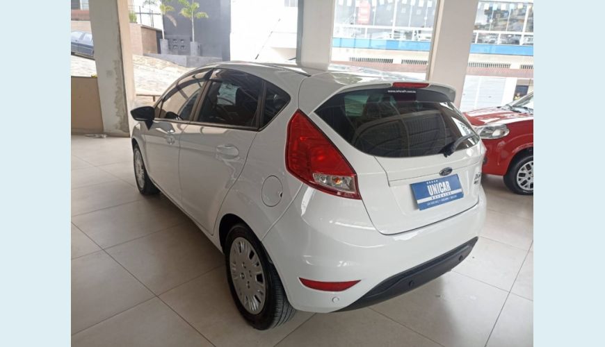 FORD FIESTA 1.6 TI-VCT FLEX SE MANUAL - BRANCO - 2018 Foto 5 (Grande)