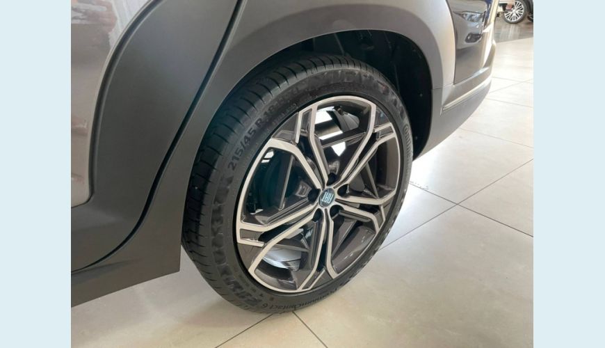 FIAT FASTBACK 1.0 TURBO 200 FLEX IMPETUS CVT - CINZA - 2023 Foto 5 (Grande)