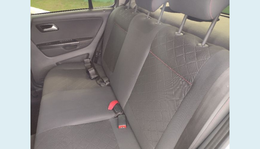 VOLKSWAGEN FOX PRIME/HIGLI. 1.6 TOTAL FLEX 8V 5P - PRATA - 2014 Foto 5 (Grande)