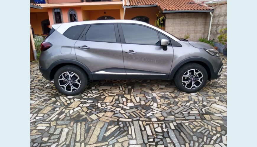 RENAULT CAPTUR ICONIC 1.3 TB 16V FLEX 5P AUT. - CINZA - 2022 Foto 5 (Grande)
