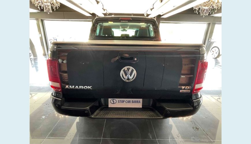 VOLKSWAGEN AMAROK 2.0 HIGHLINE 4X4 CD 16V TURBO INTERCOOLER DIESEL 4P AUT. - PRETO - 2018 Foto 5 (Grande)
