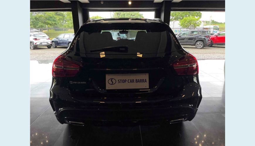 MERCEDES-BENZ GLA 250 2.0 CGI SPORT 7G-DCT - PRETO - 2019 Foto 5 (Grande)