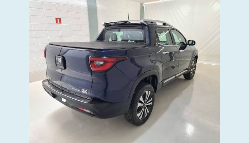 FIAT TORO 2.0 16V TURBO DIESEL VOLCANO 4WD AT9 - PRETO - 2023 Foto 5 (Grande)