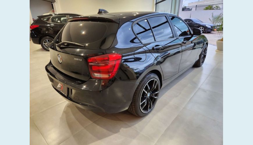 BMW 118I 1.6 GP 16V TURBO 4P AUT. - PRETO - 2014 Foto 5 (Grande)