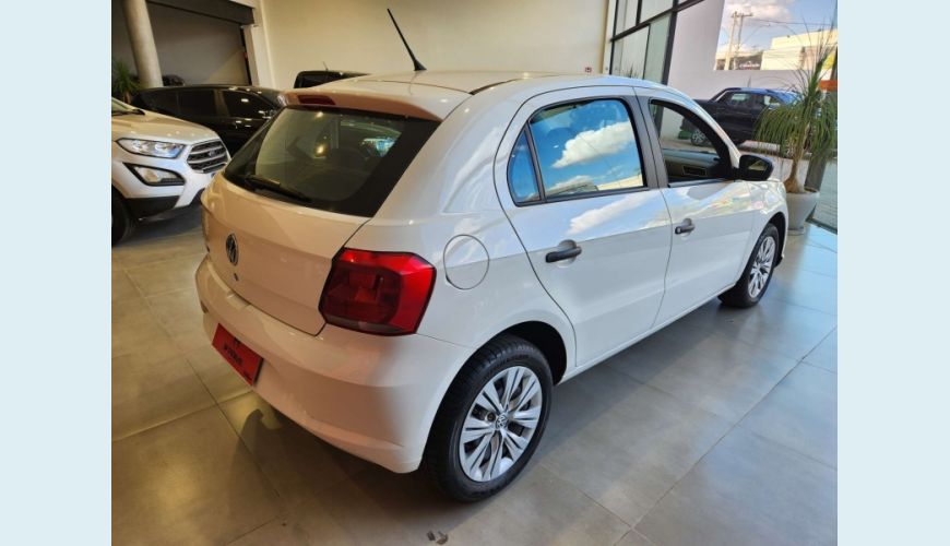 VOLKSWAGEN GOL 1.6 MSI TOTALFLEX 4P MANUAL - BRANCO - 2022 Foto 5 (Grande)