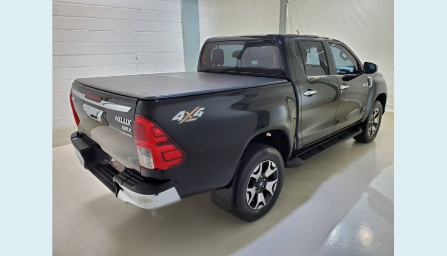TOYOTA HILUX 2.8 SRX 4X4 CD 16V DIESEL 4P AUT. - PRETO - 2020 Foto 5 (Grande)