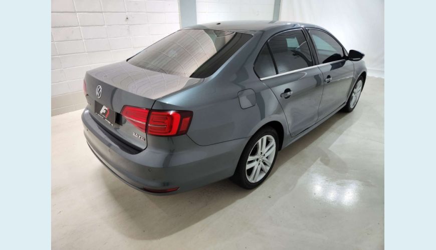 VOLKSWAGEN JETTA 2.0 TSI HIGHLINE 211CV 4P TIPTRONIC - CINZA - 2017 Foto 5 (Grande)