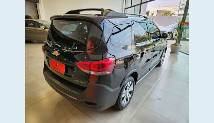 CHEVROLET SPIN 1.8 ACTIV 8V FLEX 4P AUT. - PRETO - 2020 Foto 5 (Grande)