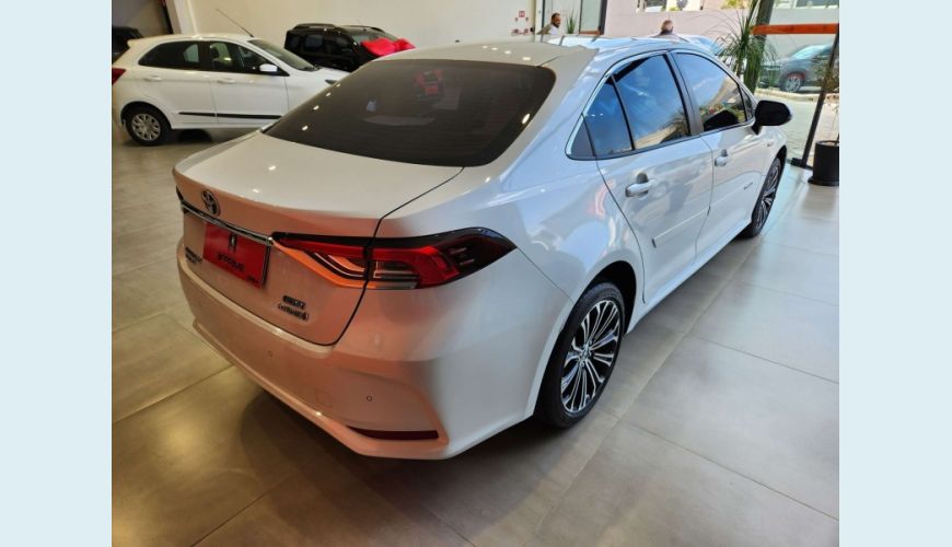 TOYOTA COROLLA 1.8 VVT-I HYBRID FLEX ALTIS PREMIUM CVT - BRANCO - 2022 Foto 5 (Grande)