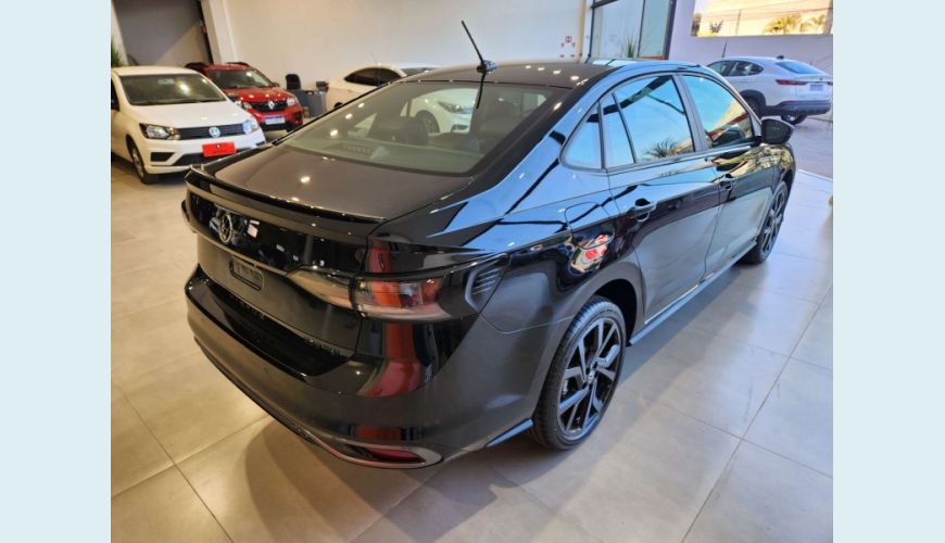VOLKSWAGEN VIRTUS 1.4 250 TSI EXCLUSIVE AUT. - PRETO - 2024 Foto 5 (Grande)