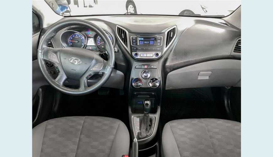 HYUNDAI HB 20S 1.6 COMFORT PLUS 16V FLEX 4P AUT. - PRETO - 2017 Foto 5 (Grande)