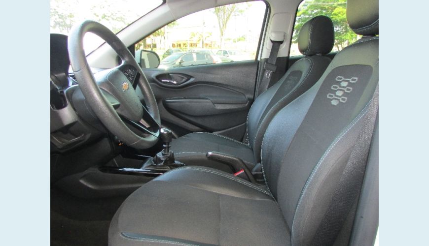 CHEVROLET PRISMA SED. LT 1.4 8V FLEXPOWER 4P / - BRANCO - 2019 Foto 5 (Grande)