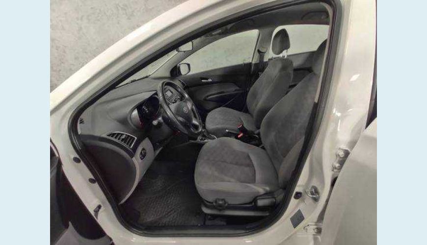 HYUNDAI HB 20 1.6 PREMIUM AUT. FLEX - BRANCO - 2016 Foto 5 (Grande)