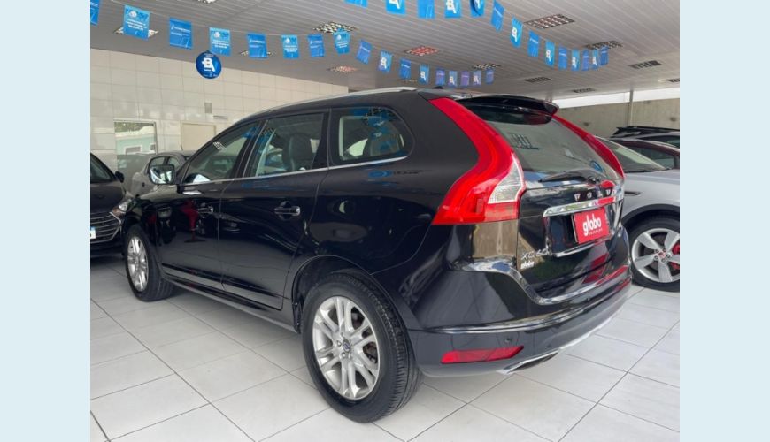 VOLVO XC60 2.0 T5 DYNAMIC FWD TURBO 4P AUT. - PRETO - 2015 Foto 5 (Grande)
