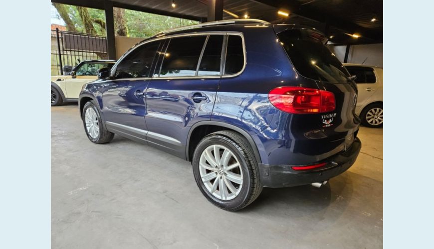 VOLKSWAGEN TIGUAN 2.0 TSI 16V TURBO 4P TIPTRONIC - N/D - 2012 Foto 5 (Grande)