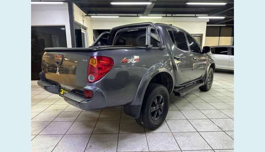 MITSUBISHI L200 TRITON 2.4 HLS 4X2 CD 16V FLEX 4P MANUAL - N/D - 2016 Foto 5 (Grande)