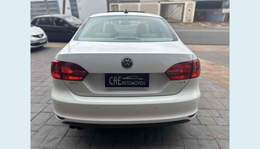 VOLKSWAGEN JETTA 2.0 TSI HIGHLINE 200CV 4P TIPTRONIC - N/D - 2013 Foto 5 (Grande)