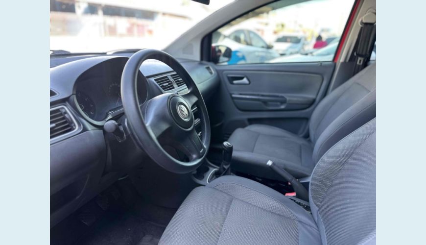 VOLKSWAGEN FOX 1.6 MI FLEX 8V 4P MANUAL - N/D - 2012 Foto 5 (Grande)