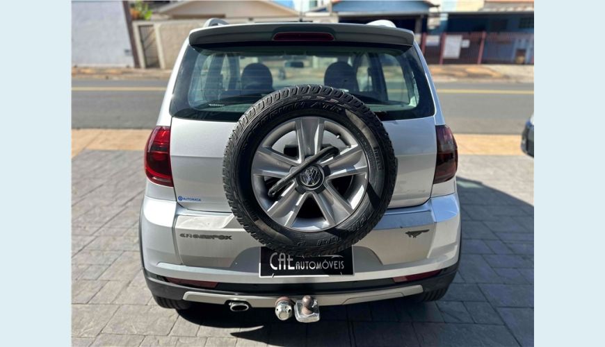 VOLKSWAGEN CROSSFOX 1.6 MI 8V FLEX 4P MANUAL - N/D - 2011 Foto 5 (Grande)