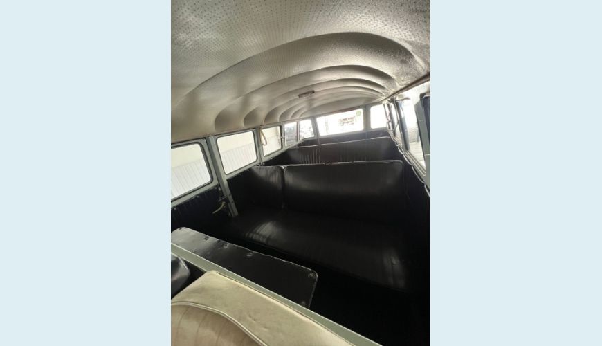 VOLKSWAGEN KOMBI 1.2 STD 8V 3P MANUAL - AZUL - 1970 Foto 5 (Grande)