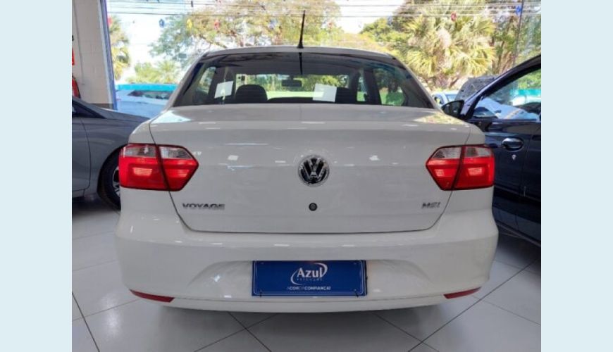 VOLKSWAGEN VOYAGE 1.6 MSI TOTALFLEX 4P MANUAL - BRANCO - 2022 Foto 5 (Grande)