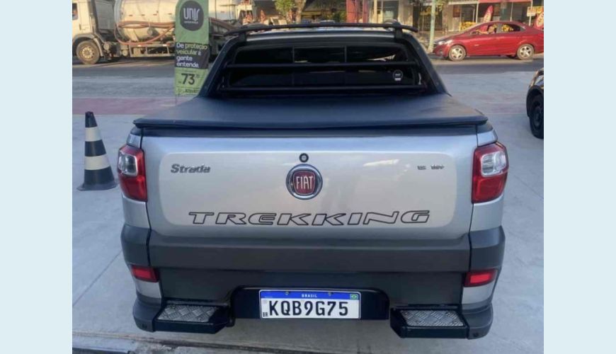 FIAT STRADA 1.6 MPI TREKKING CD 16V FLEX 3P MANUAL - N/D - 2015 Foto 5 (Grande)