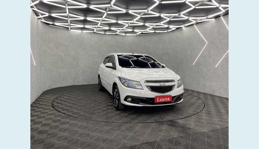 CHEVROLET ONIX 1.4 LTZ SPE/4 AUT. - BRANCO - 2014 Foto 5 (Grande)
