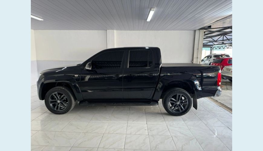 VOLKSWAGEN AMAROK 2.0 HIGHLINE 4X4 CD 16V TURBO INTERCOOLER DIESEL 4P AUT. - PRETO - 2015 Foto 5 (Grande)