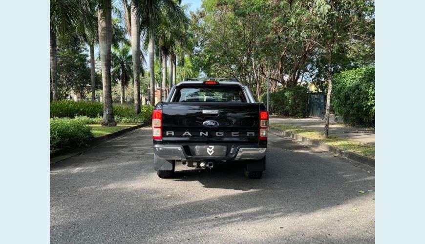 FORD RANGER 2.5 XLT 4X2 CD 16V FLEX 4P MANUAL - N/D - 2013 Foto 5 (Grande)