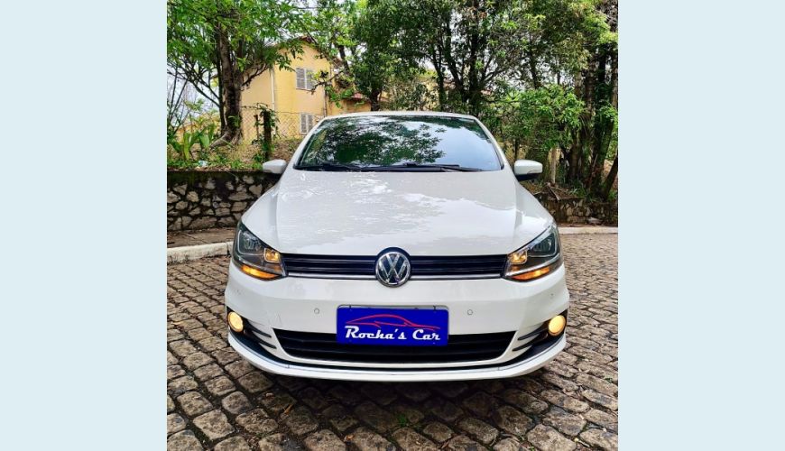 VOLKSWAGEN FOX COMFORTLINE 1.6 MSI - BRANCO - 2016 Foto 5 (Grande)