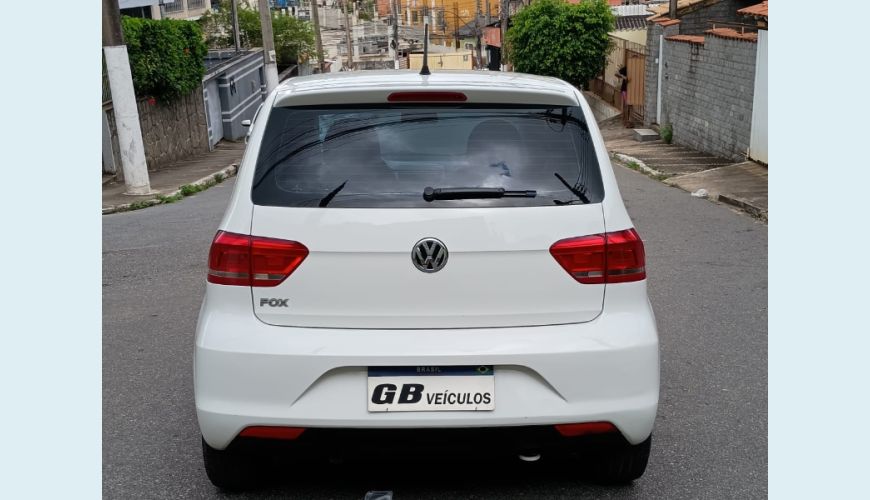 VOLKSWAGEN FOX TRENDLINE 1.0 FLEX 8V 5P - BRANCO - 2015 Foto 5 (Grande)