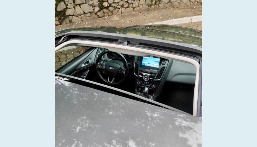 FORD FOCUS SEDAN TITANIUM 2.0 AUT. - CINZA - 2019 Foto 5 (Grande)